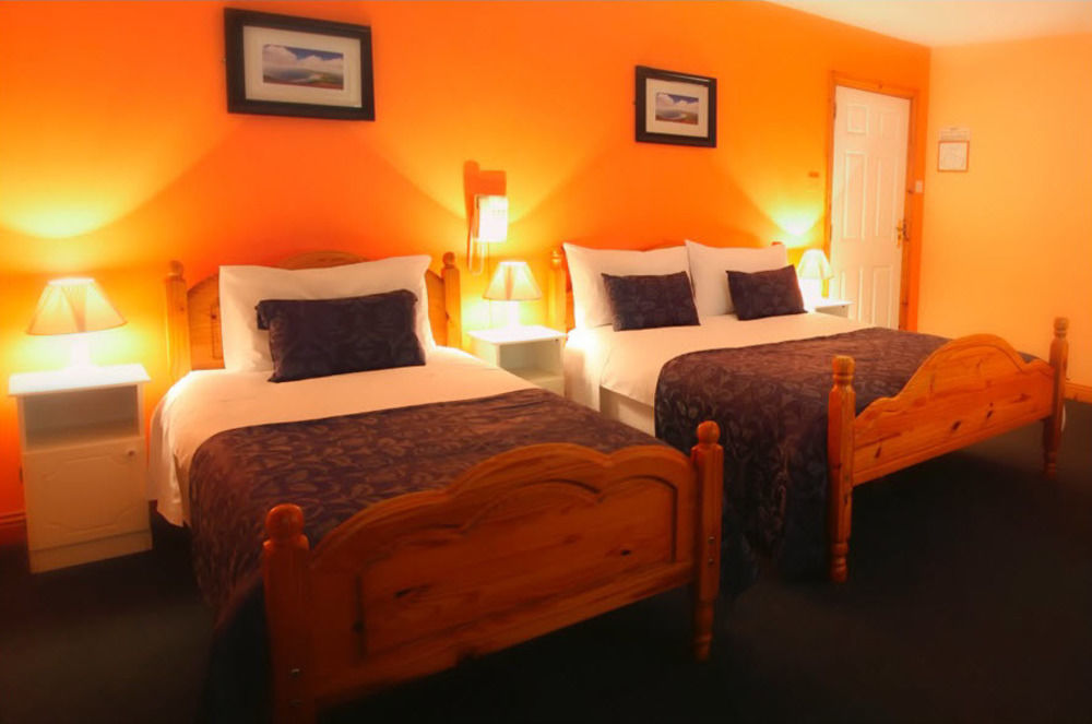 Mccarthy'S Lodge B&B Westport Eksteriør bilde